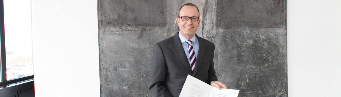 Charter of Diversity Arnulf Piepenbrock signs the Charter of Diversity.